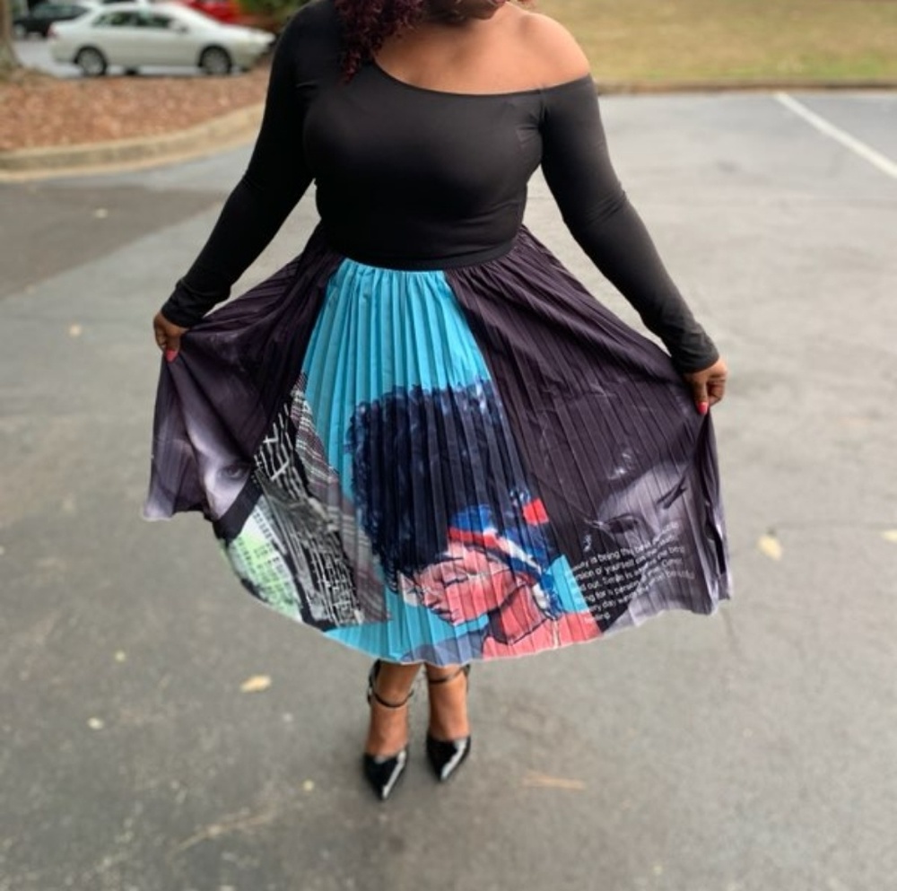 New Pleated Midcalf Skirt